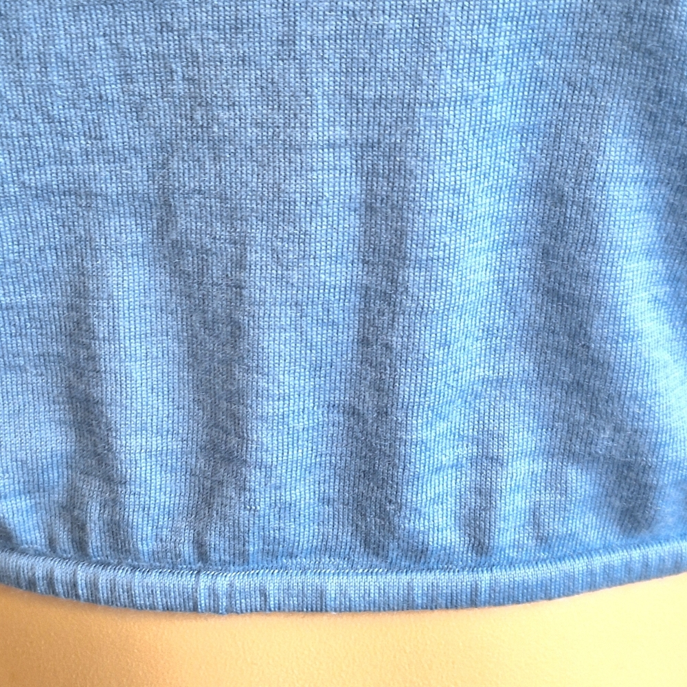 Louis Vuitton authentic cashmere blue sweater - Picture 8 of 10